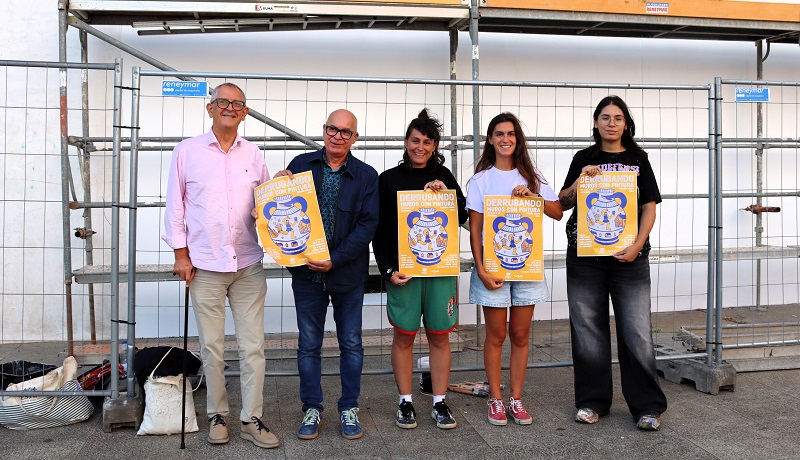 Evencio Ferrero, Xosé Regueira, Laura Tova, María Barca e Isa Bermúdez Evencio Ferrero, Xosé Regueira, Laura Tova, María Barca e Isa Bermúdez