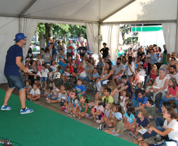 Paco Nogueiras en la Praza dos Libros Paco Nogueiras en la Praza dos Libros