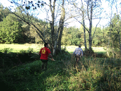 Voluntarios de Senda Nova limpando a ruta Voluntarios de Senda Nova limpando a ruta