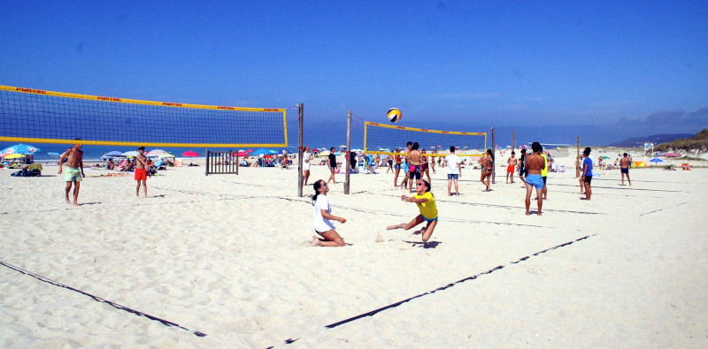 Volei na praia de Razo este verán Volei na praia de Razo este verán